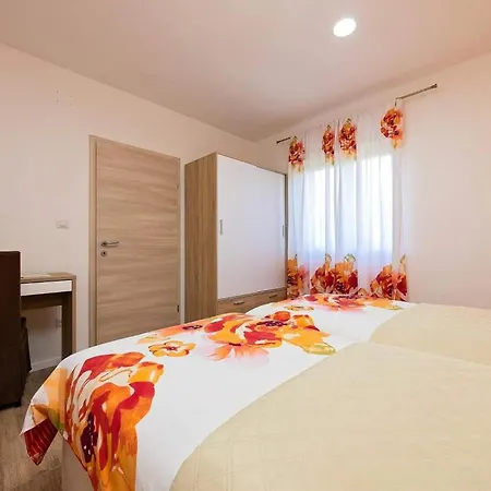 Piantadela Apartment *
